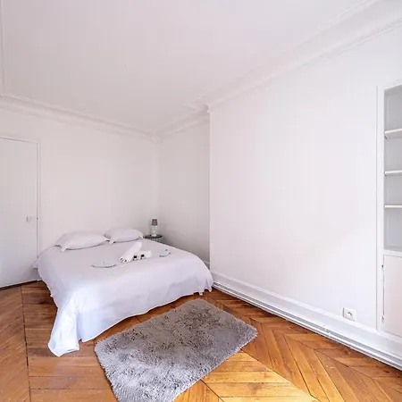 Appart Triomphe Champs Elysees Appartement